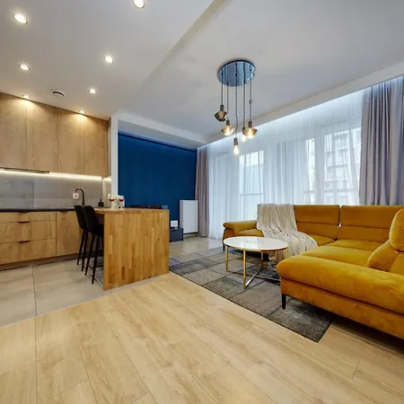 Urban Chic - Sokolska 30 Towers - One Bedroom - S59 * Катовице